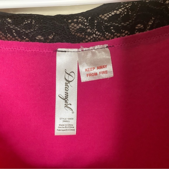 < Dreamgirl “Sexy” Black Lace Trimmed Nightgown > - Picture 4 of 5